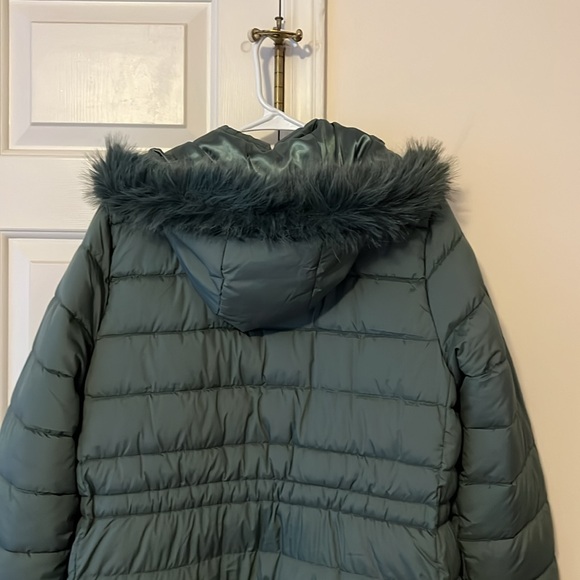 NWOT susan Graver long hooded puffer size M - Picture 5 of 7